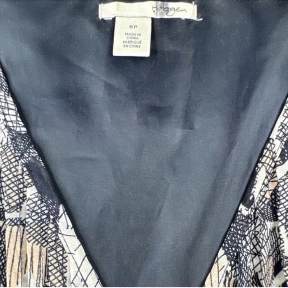 HALOGEN Sleeveless Dress in Navy Blue, White & Very Light Pink, Lined, Size 8P. - Picture 7 of 10